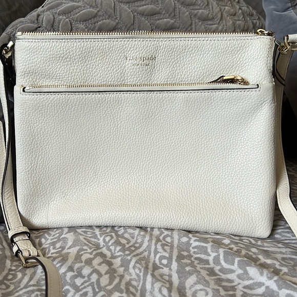 kate spade Handbags - Used Kate spade purse